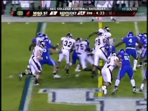 Chris Relf runs the ball on Kentucky