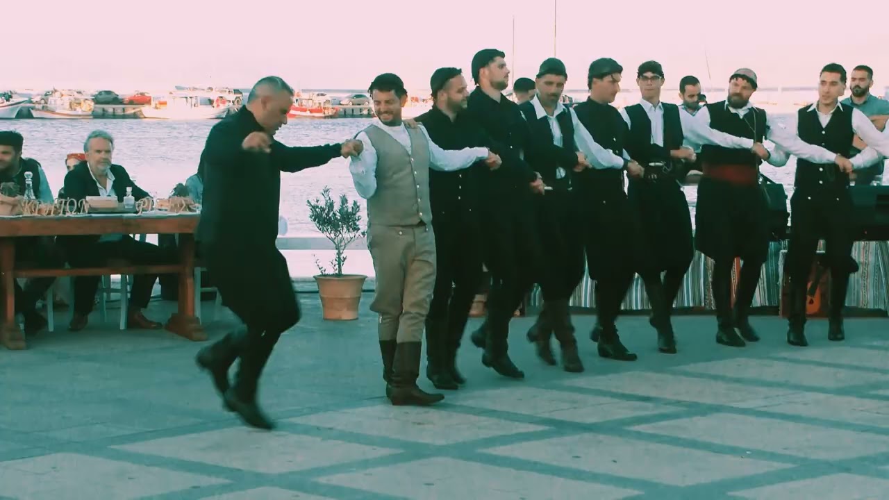 Μπάμπης Κακεπάκης 