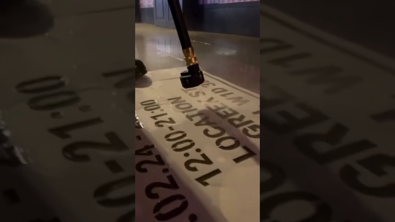 Elf Bar Pop-Up: Clean Graffiti Hits Soho Streets!