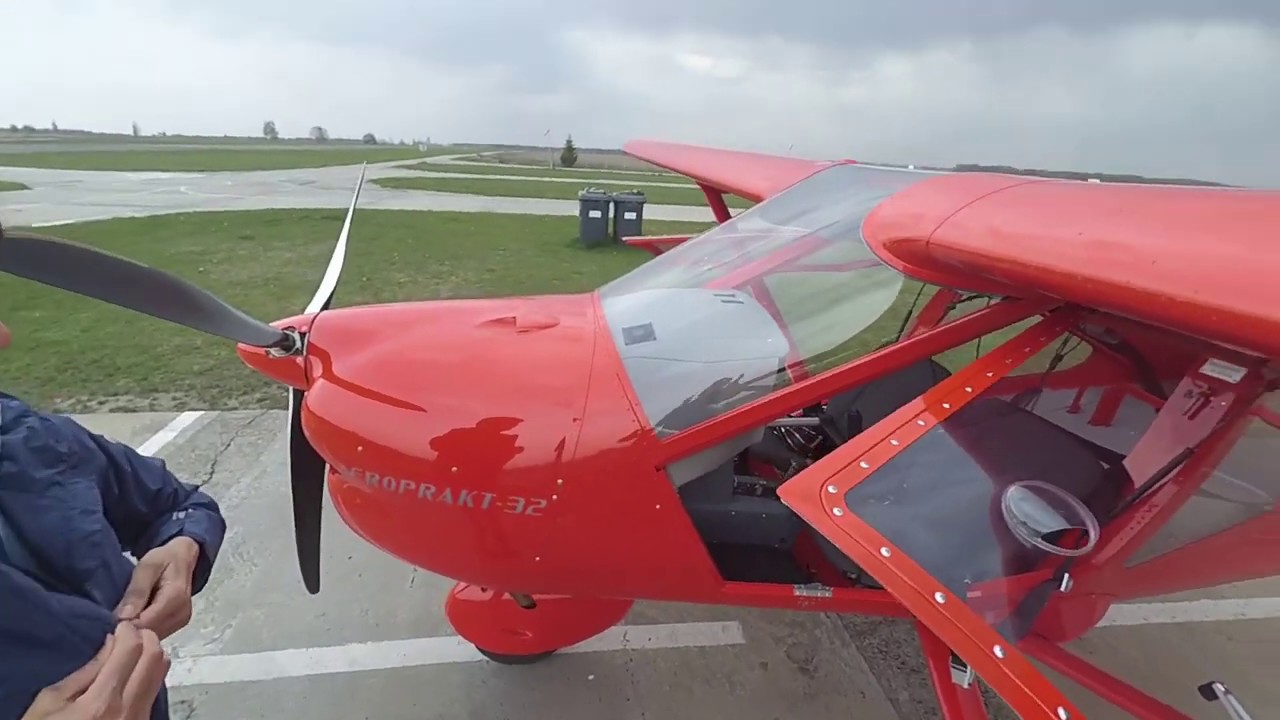 Полет на ультралайт самолете Аеропракт А-32 Aeroprakt A-32 Foxbat взлет и пилотирование Part1