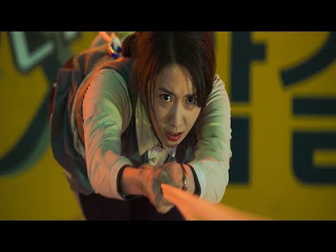 年度最刺激灾难喜剧电影，女神林允儿带队跑酷，上演真人绝地求生