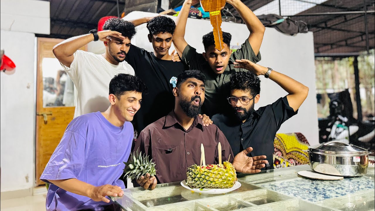 എല്ലാരേം ഞെട്ടിച്ച എന്റെ തായ്‌ലൻഡ് സ്പെഷ്യൽ KAO PAD SAPPAROD! 😂♥️ ഇതൊരു പുതിയ Item! 🫠📈