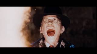 Raiders of the Lost Ark face melting scene Resimi