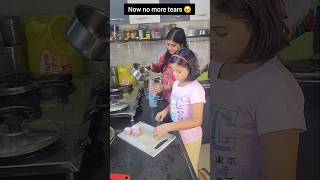 3 best trick to cut onion without tears😘😢 #shwetaajiojishorts #shorts #trending #ytshorts #relatable
