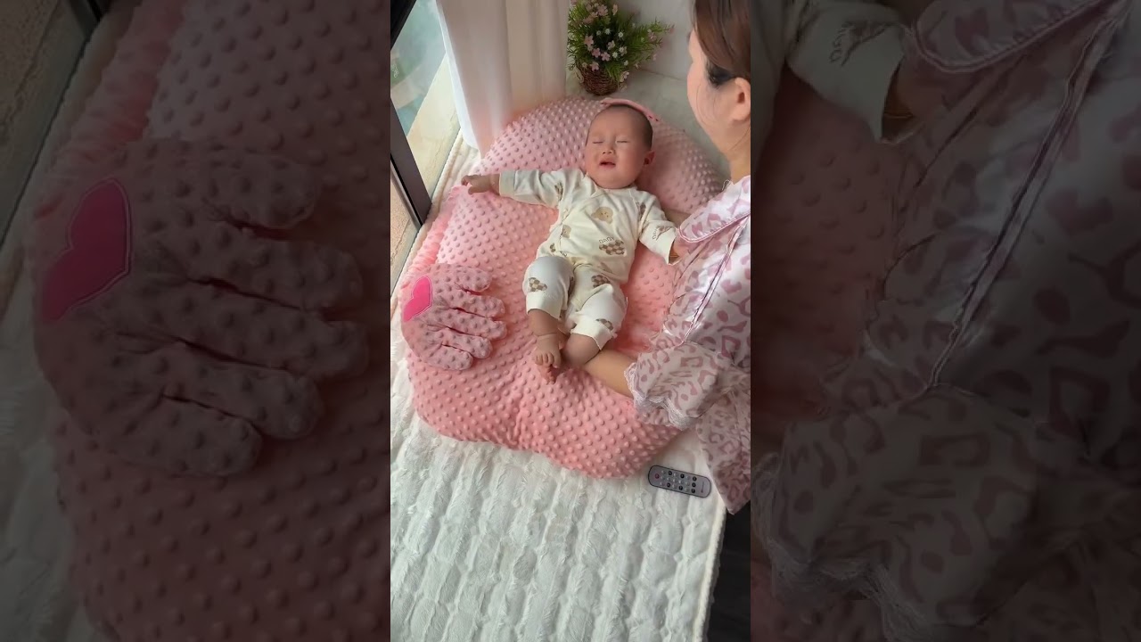 Dual Arm Cuddle Support Baby Anti Roll Pillow