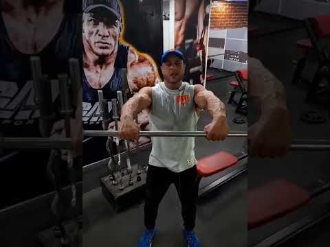 هتعمل ايه يا وحش لو قولتلك التمرينة النهاردة سوبر ريست ساعد و هنركب مع بعض الاسكوتر