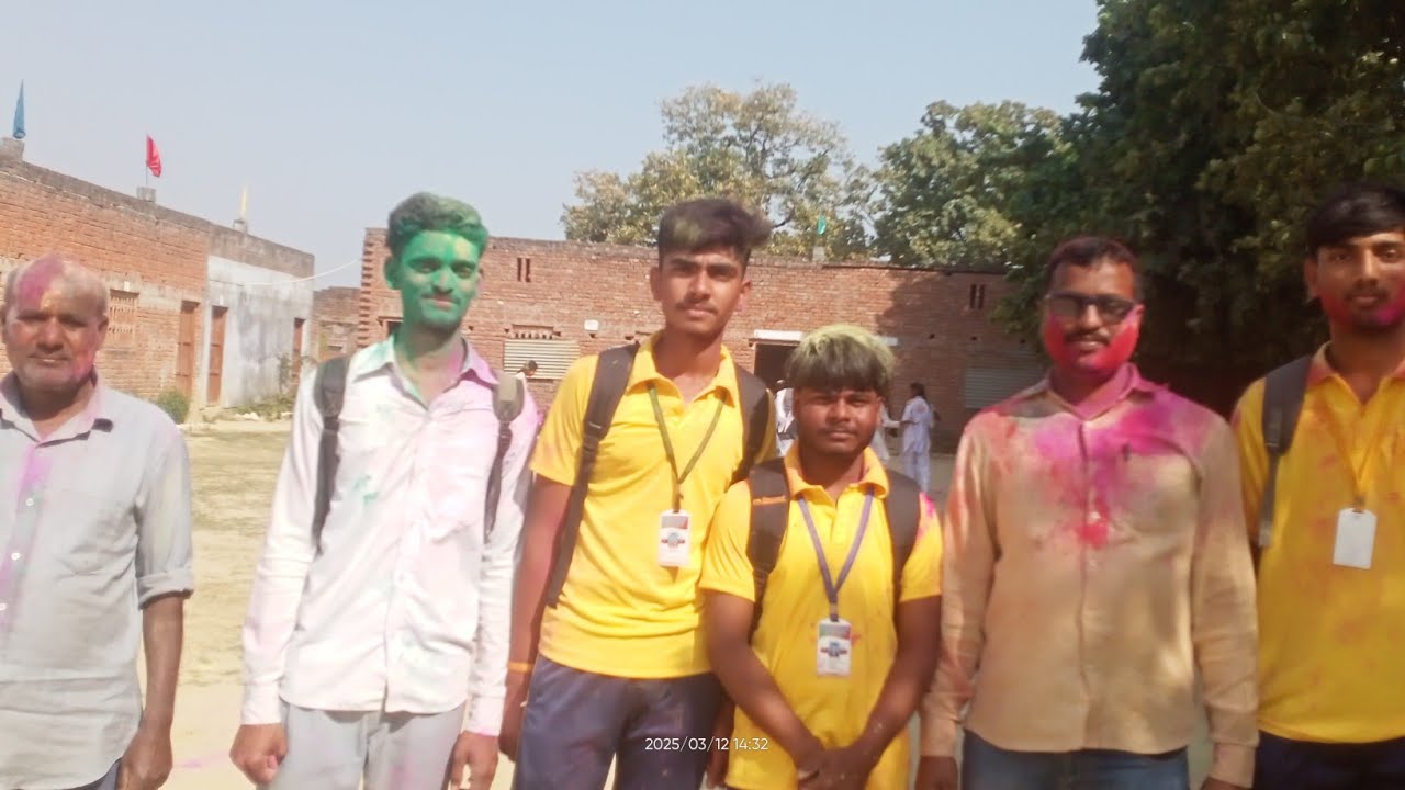 Holi 2025 | TVPIC Family | Animated Photo Video  होली के रंग, परिवार के संग! 🌸🎨