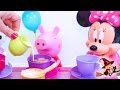 Peppa Pig Minnie Mouse y Hello Kitty Toman el Té con Huevos Sorpresa