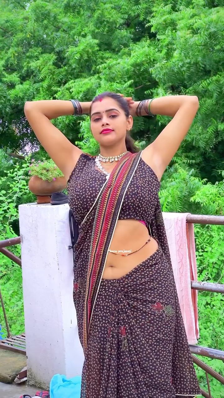 चाँद से पर्दा कीजिए #shorts #meenu #trending #ytshorts #youtube