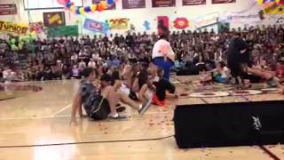 Senior Lip sync