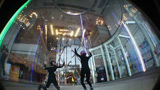 #4 Knee flying training - iFLY Paris