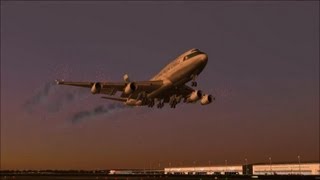 Cathay Pacific Boeing 747 Emergency Landing  هبوط اضطراري بسبب احتراق محركات الطائره