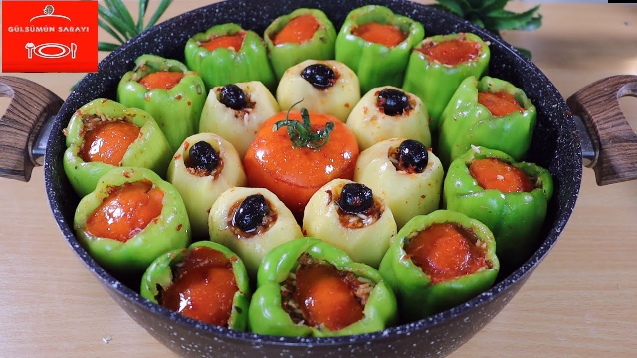 EKŞİLİ PATATES VE BİBER DOLMA hiç böyle pişirdinizmi Pratik Lezzetli Tarif. DEĞİŞİK ANA YEMEK TARİFİ EKŞİLİ PATATES VE BİBER DOLMA hiç böyle pişirdinizmi Pratik Lezzetli Tarif. DEĞİŞİK ANA YEMEK TARİFİ