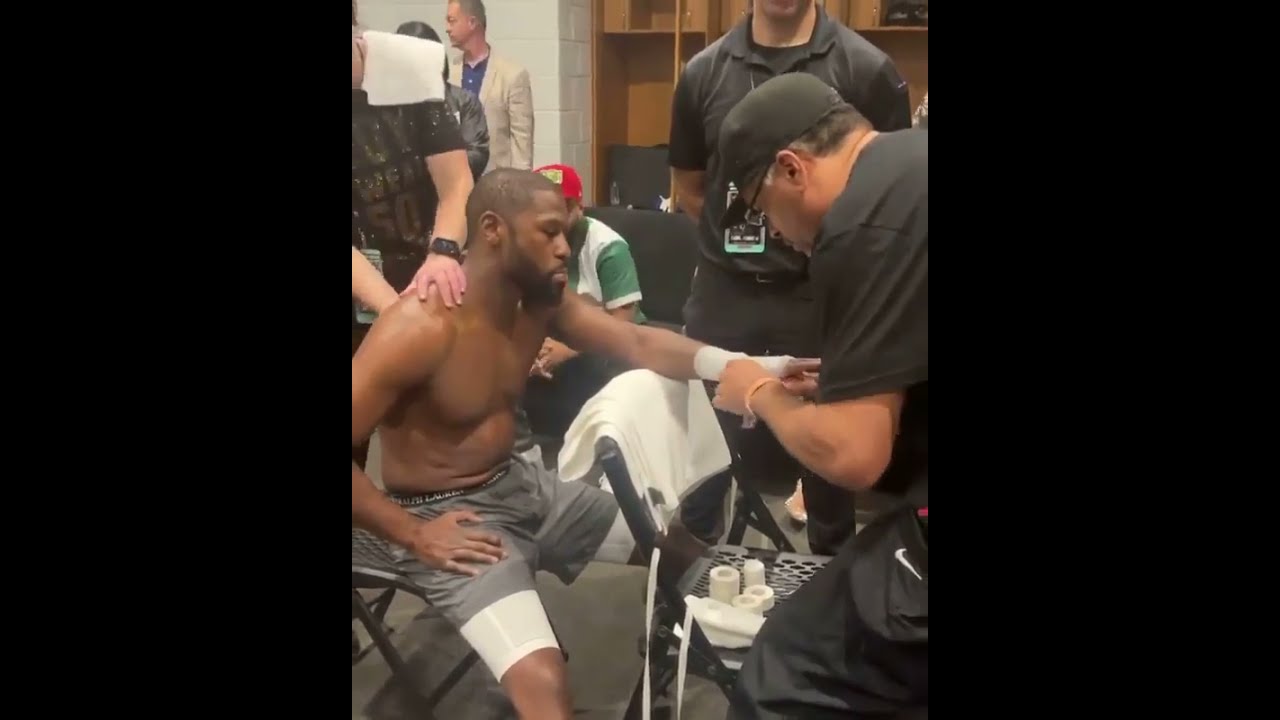 Floyd Mayweather hand wrap before facing Logan Paul - YouTube