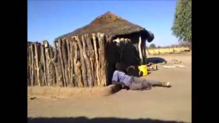 Martin Sibanda And Ndolwane Super Sounds- Baya Funda Yini? Uku Funda Aku Pheli