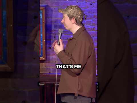Comedian has No Chin