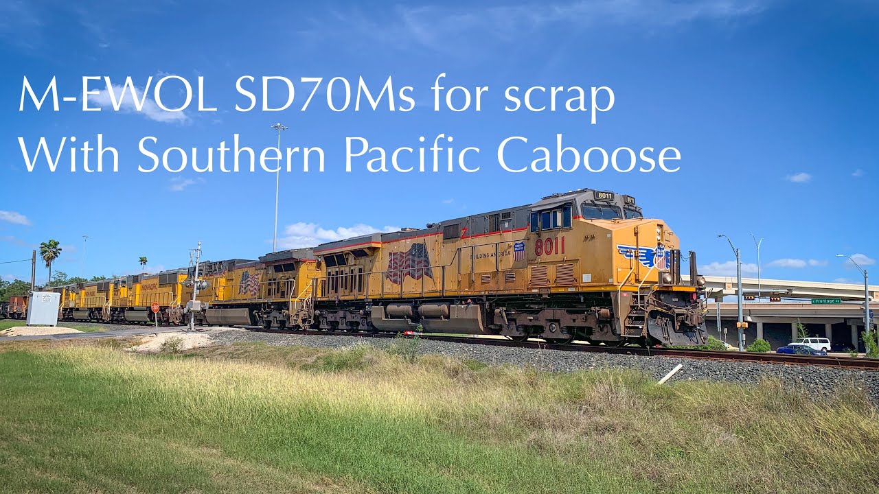 UP AC45CCTE 8011 South leads a MEWOL into Olmito Tx with SD70Ms for