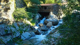 Relaxing Music ,soft piano with waterfall nature sound screenshot 1