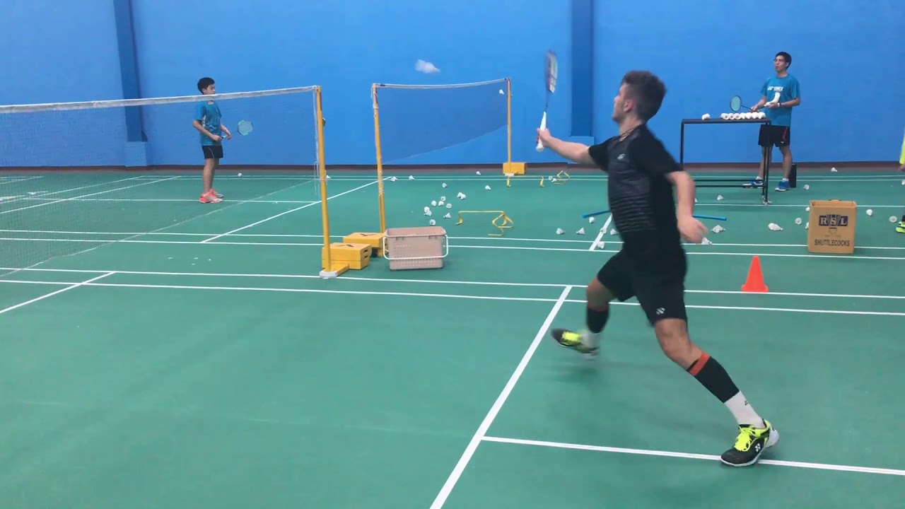 Maxime Briot 2v1 contrôle mi court main basse