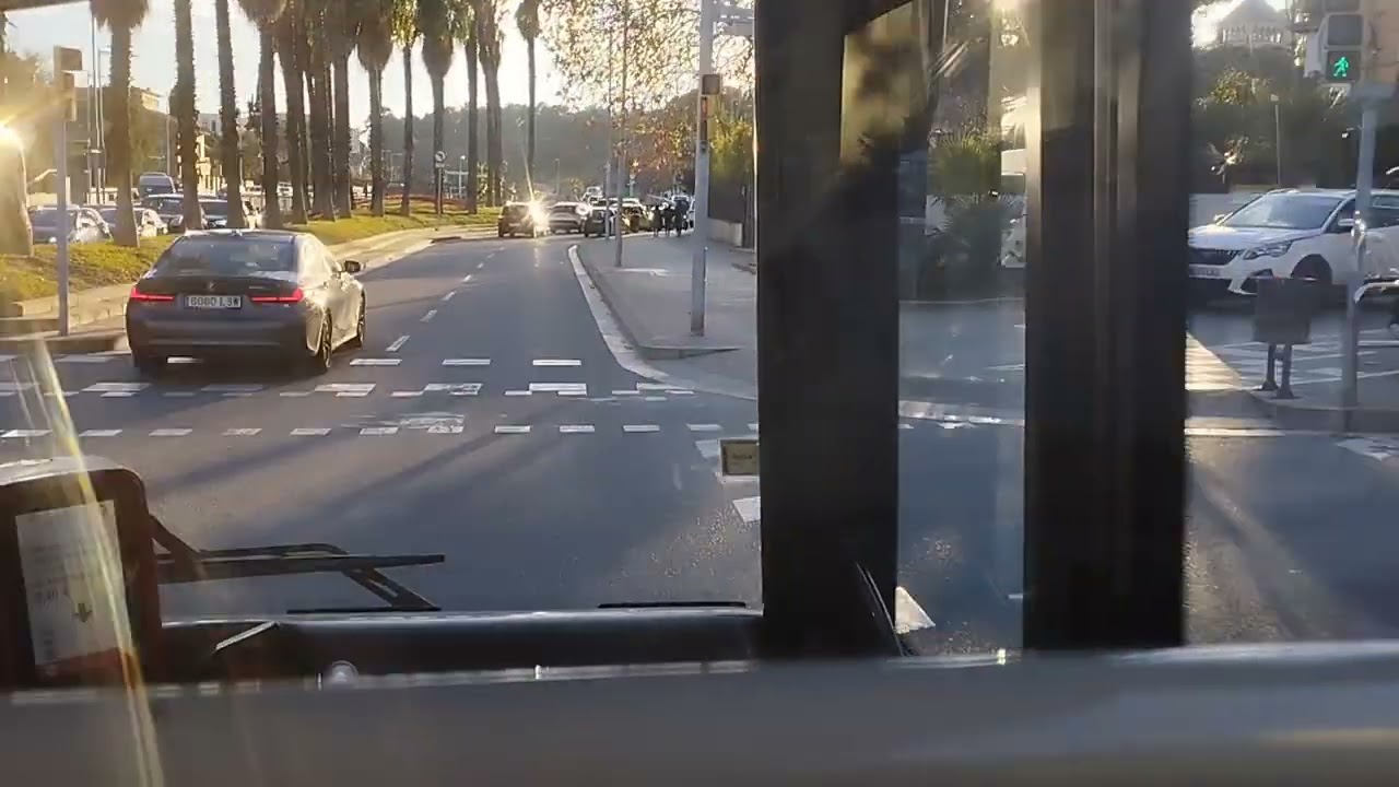 Viaje en el coche 6918 de TMB en la H2