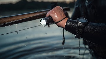 Armytek Dobermann Pro — дальнобойный тактический фонарь в компактном корпусе