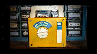 Music Box Collection #18: Fisher Price Radio (plays When You Wish Upon A Star)