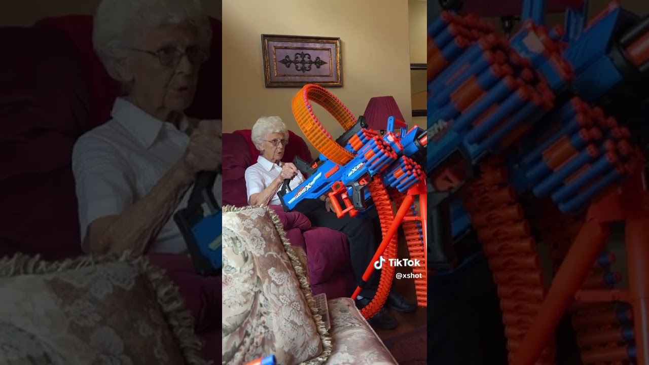 Protective Grandma😂 