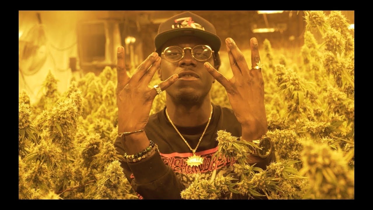 Squalla - Fire (Official Video)