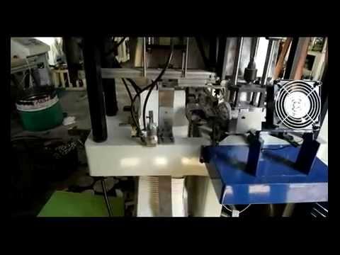 automatic paper lunch box forming machine - YouTube