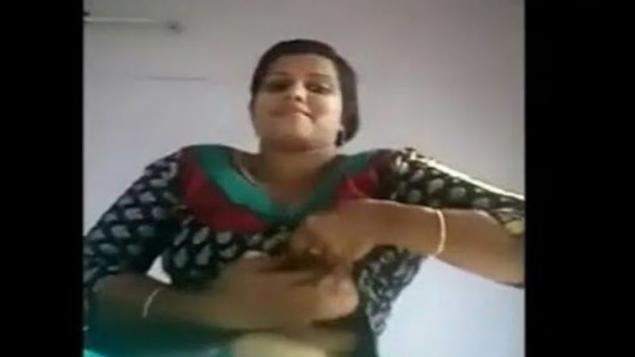 desi vlog cleaning | hot cleaning vlog | desi vlogs pakistani aunty | bathing vlog | Kiran vlogs