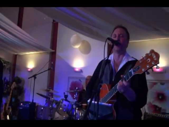 Ver Never - the Firebirds @ the Jukebox Live no YouTube Ver Never - the Firebirds @ the Jukebox Live no YouTube