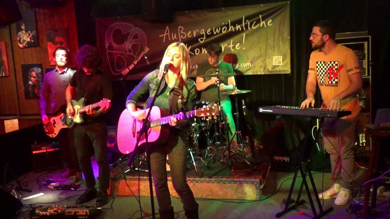 Ver Vanessa Peters & Band - Carnival Barker no YouTube Ver Vanessa Peters & Band - Carnival Barker no YouTube
