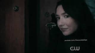 Sue Dearbon l The Flash l Dangerous woman