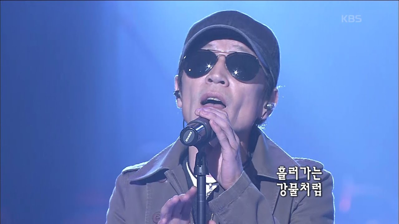 Sleduj 이명훈(휘버스) -  '가버린 친구에게 바침'  [KBS 콘서트7080, 20070217] | Lee Myung-Hoon(Fevers) na YouTube