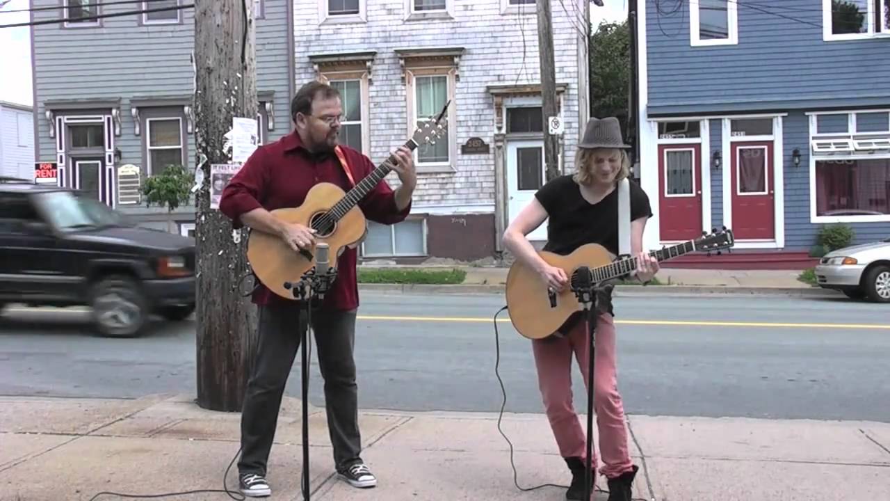 "Klimbim" performed by Don Ross and Jimmy Wahlsteen