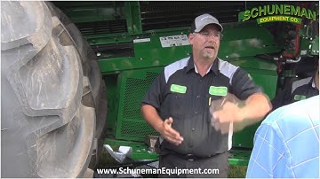 Combine Walk Around with John Deere Technicians