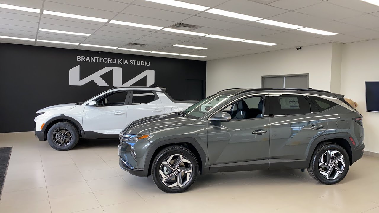 LIVE: Hyundai Santa Cruz vs. Hyundai Tucson! The Ultimate Comparison ...