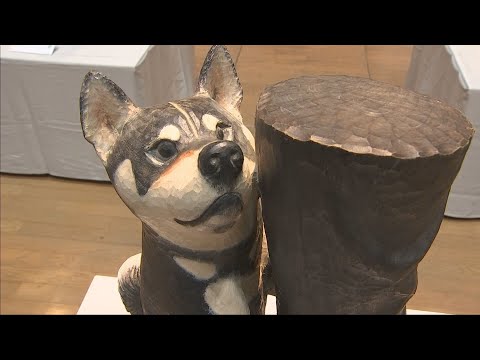 木のぬくもり感じる作品を展示 養父市の木彫フォークアート展