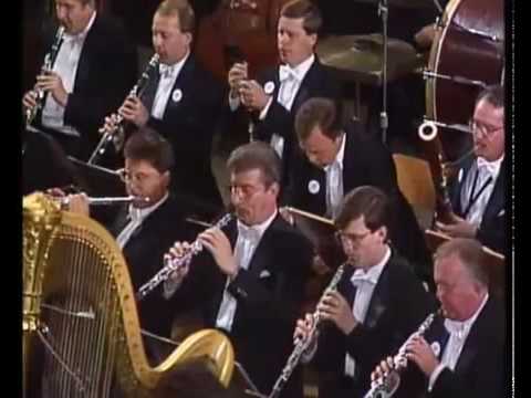 Smetana Ma Vlast Moldau Kubelik Czech 1990.wmv