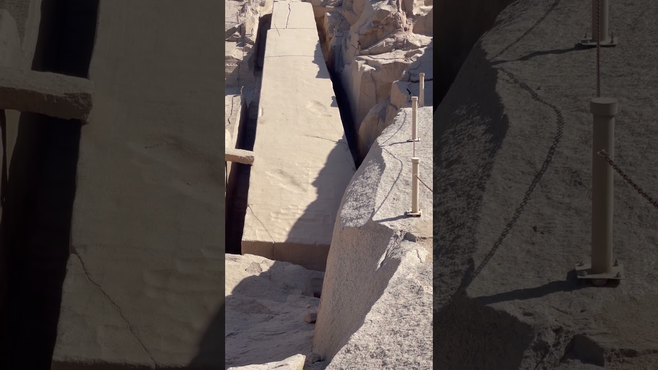 Недостроенный обелиск весом 1200 тонн в Асуане, Египет.