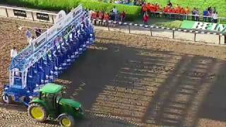 American Pharoah wins the 2015 Belmont Stakes and the Triple Crown