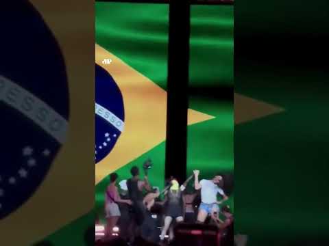 Madonna faz ensaio aberto em Copacabana com participação de Pabllo Vittar #shorts