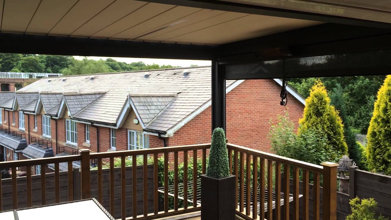 Renson algarve louvred roof and roll down screens