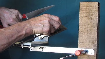 Sharpening Sheep/Hand Shears using a ShearSharpNZ Hinged Sharpening Tray