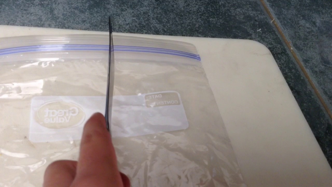 DIY Miniature Zip Lock Bag tutorial 