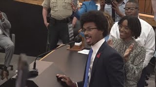 "You can't expel hope" | Shelby County Commission reappoints St. Rep. Justin Pearson to TN House sea