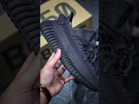 Yeezy 350V2 black