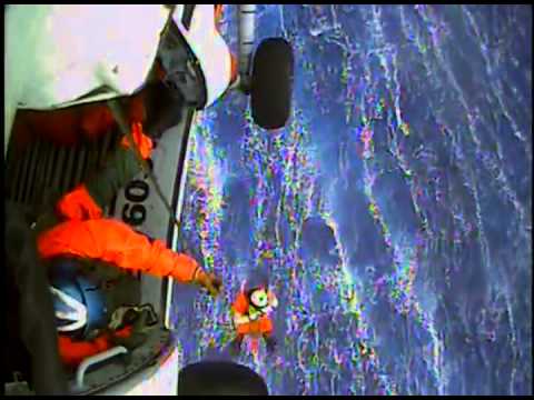 Coast Guard rescue of HMS Bounty crew - YouTube