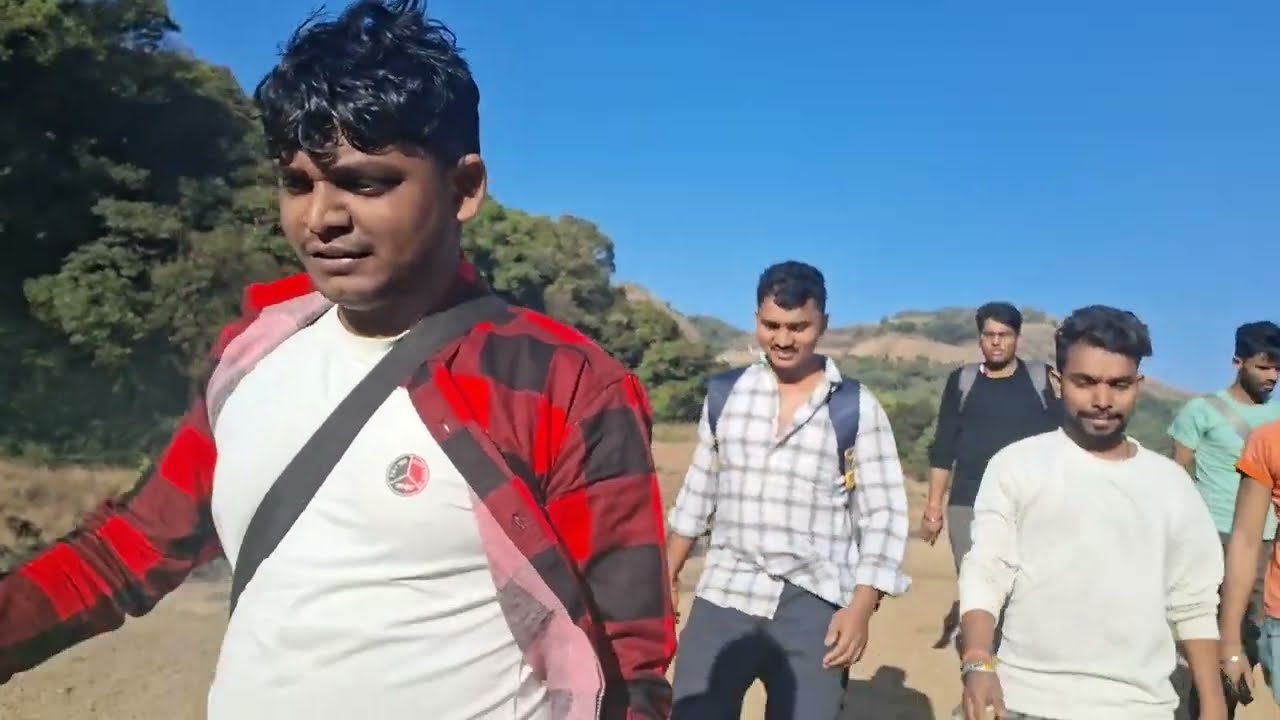 हरिशचंद्र गड़ .मंदिर. .महाराष्ट्र में. .