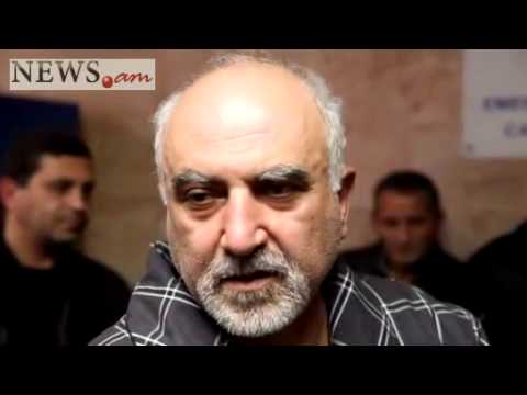 Assassination Victim Paruyr Hayrikyan Got Up To Meet Journalists 